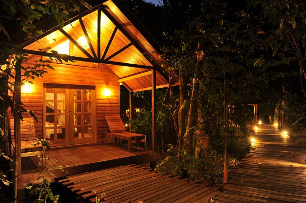 Borneo Natural Sukau Bilit Resort Room photo