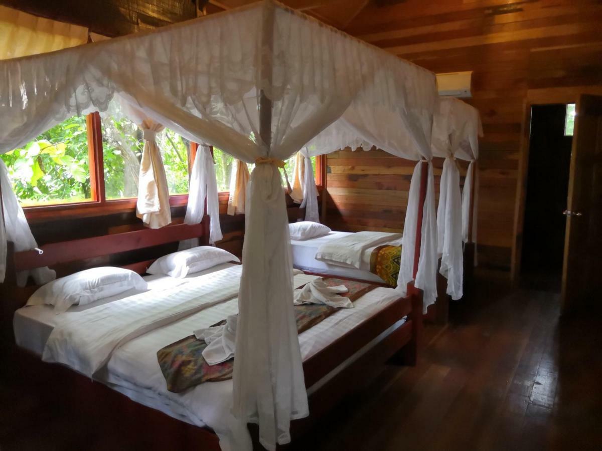Borneo Natural Sukau Bilit Resort Exterior photo